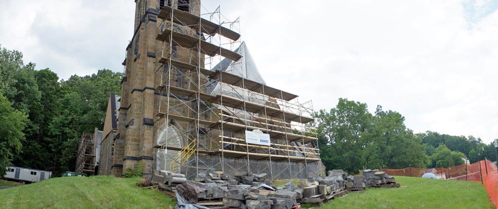 woodside-1000×420 Woodside Church exterior scaffolding during repair
